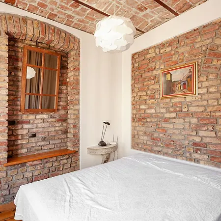 Alaattin * Κωνσταντινούπολη