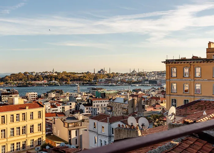 Alaattin Стамбул