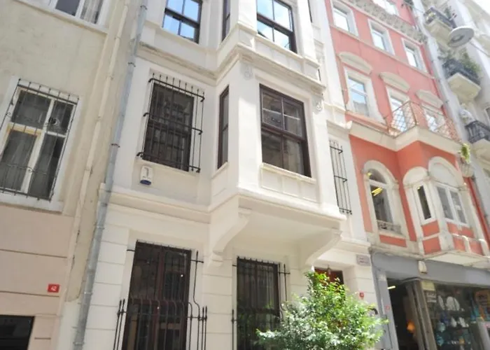 Alaattin Стамбул